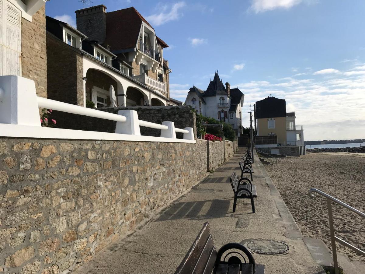 Tout A Pied ! T2 25M2 - Parking Prive - Wifi Apartment Larmor-Plage Exterior photo